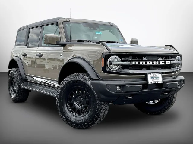 2026 Ford Bronco Outer Banks®
