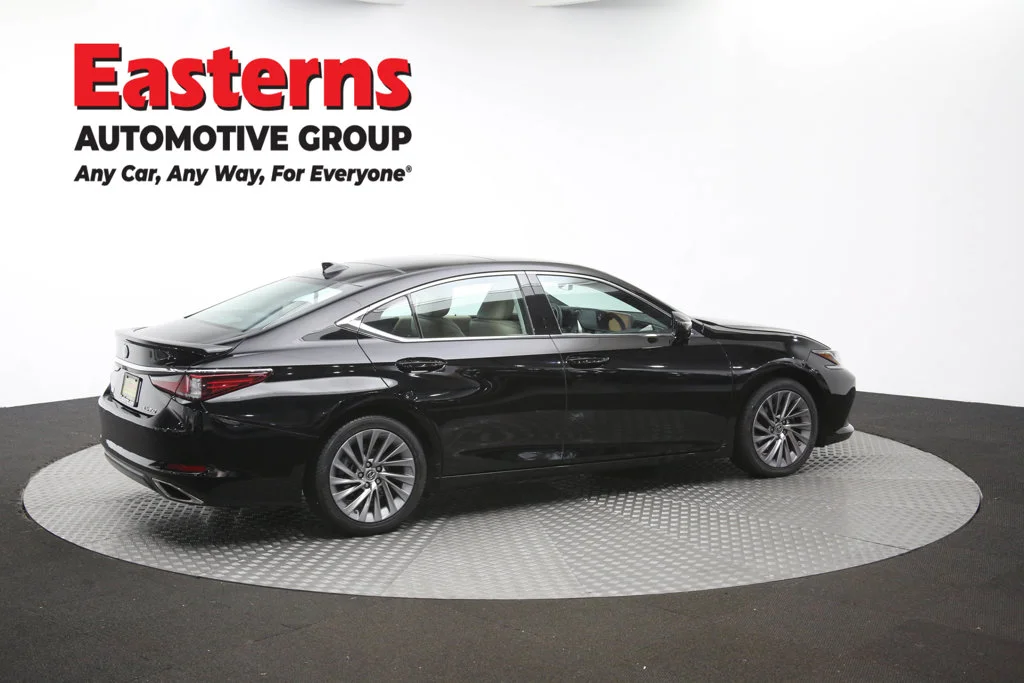 Used 2020 Black Lexus 350 Luxury image 46