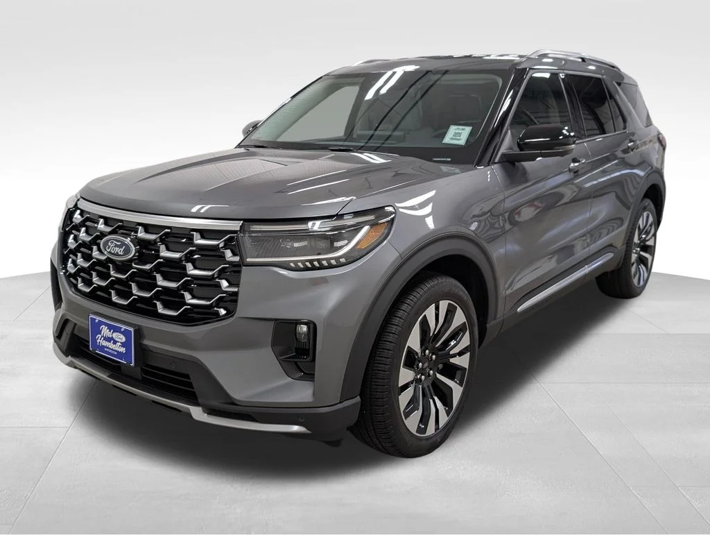 New 2026 Carbonized Gray Metallic Ford Platinum™ image 18