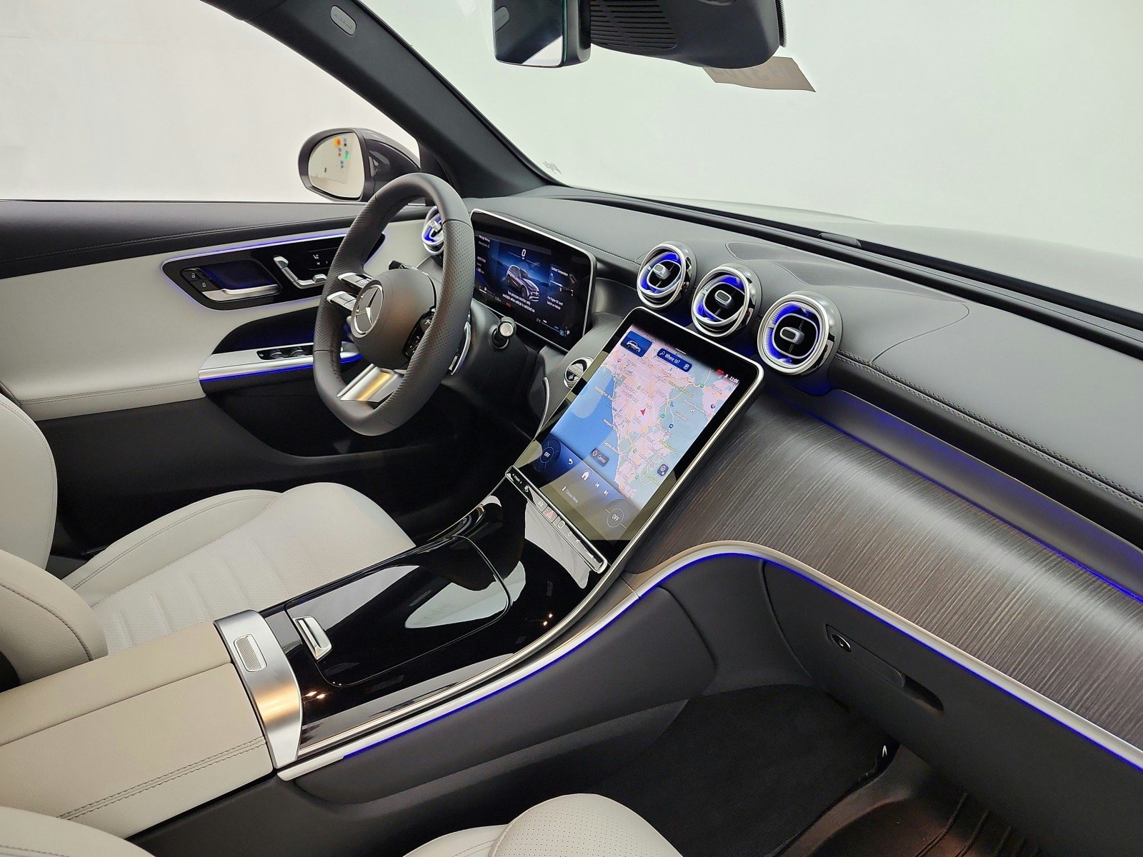 2026 Mercedes-Benz GLC Base - Photo 13