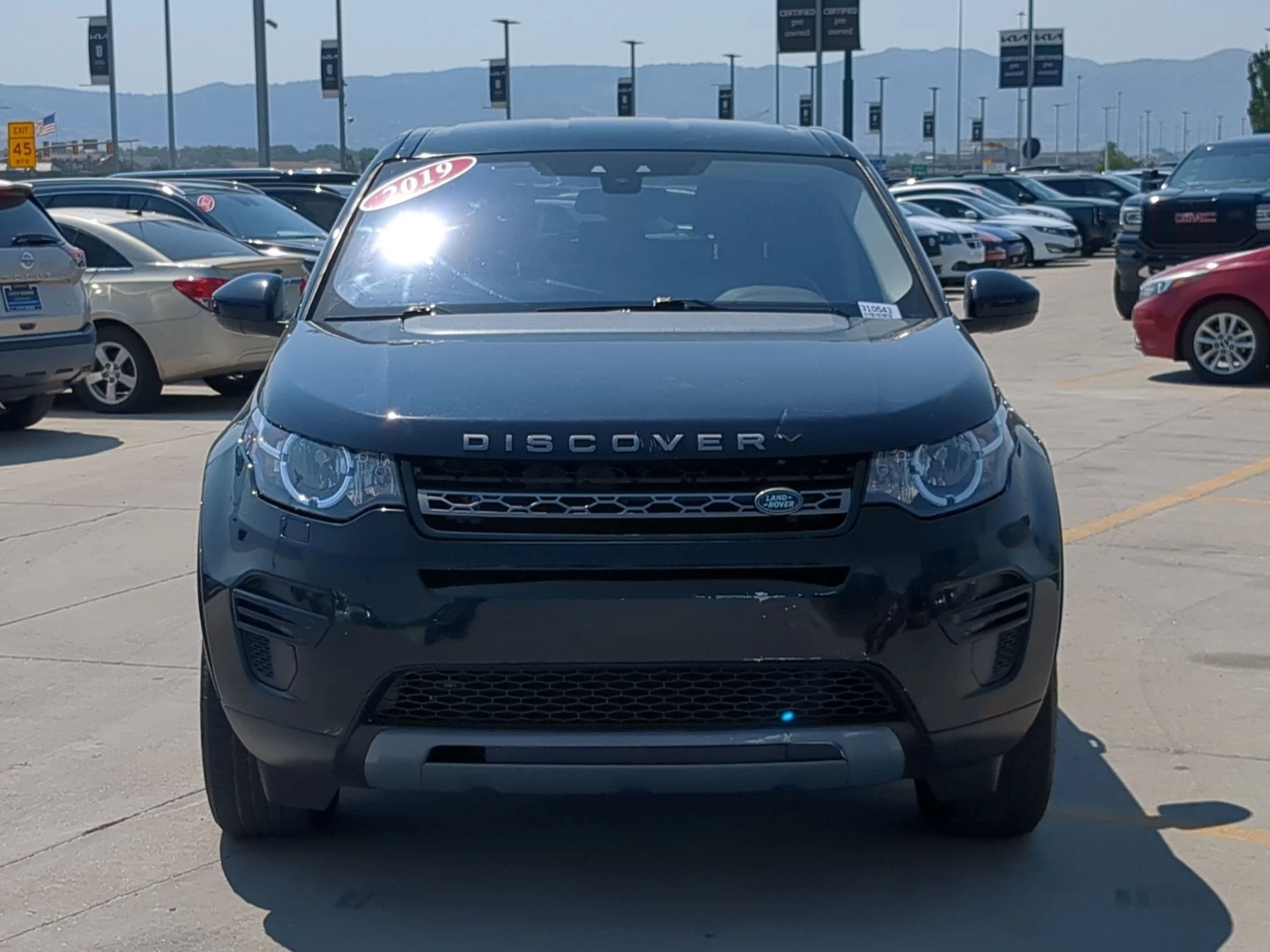 Used 2019 Narvik Black Land Rover SE image 8