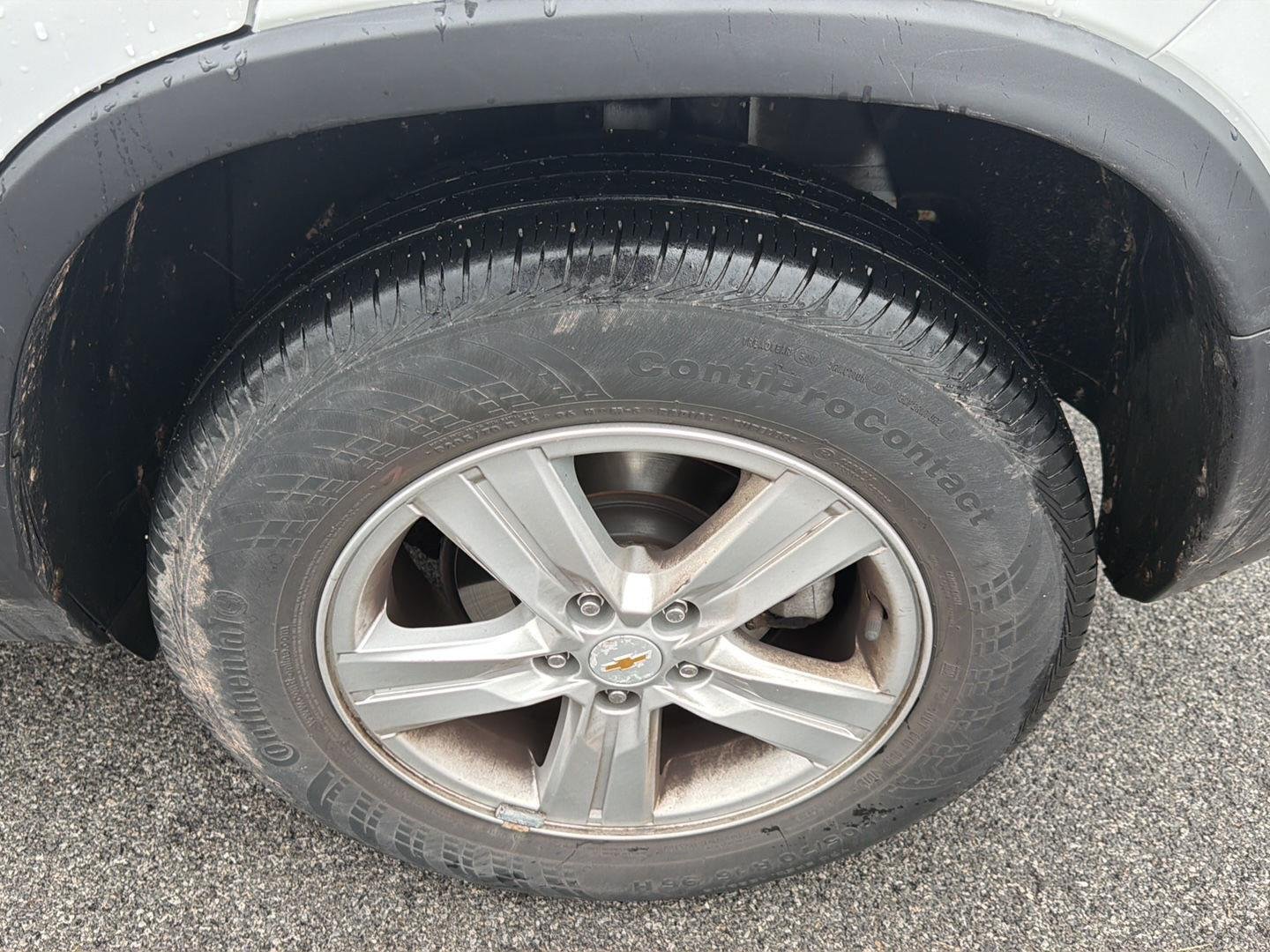 Used 2019 Summit White Chevrolet LT image 9