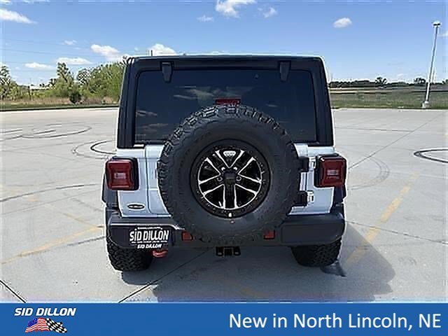 New 2026 Bright White Clearcoat Jeep Rubicon image 4
