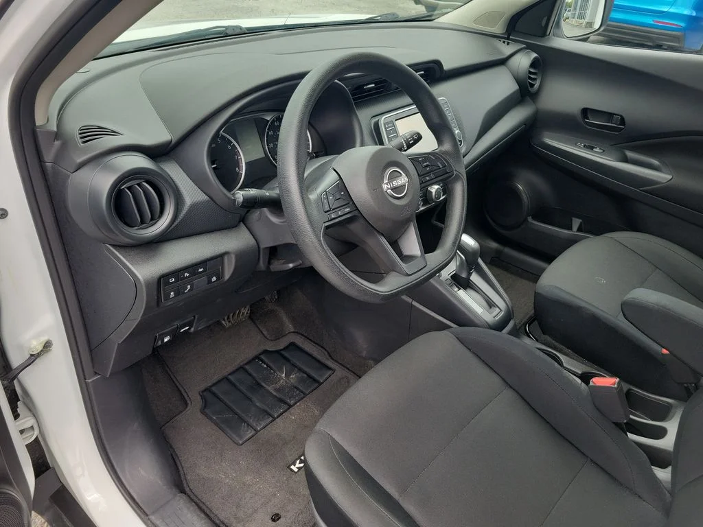 Used 2024 White Nissan S image 16