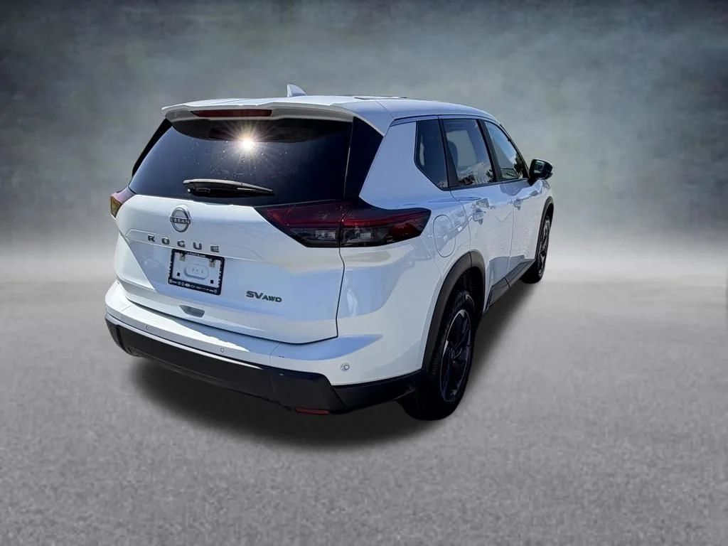 Used 2024 White Nissan SV image 5