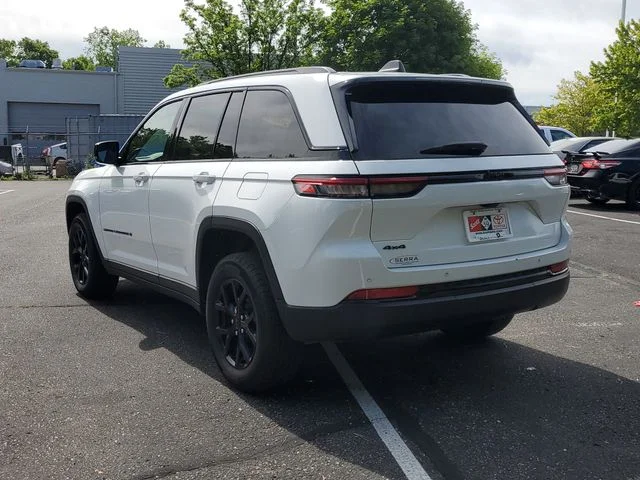 Used 2024 White Jeep Altitude X image 3