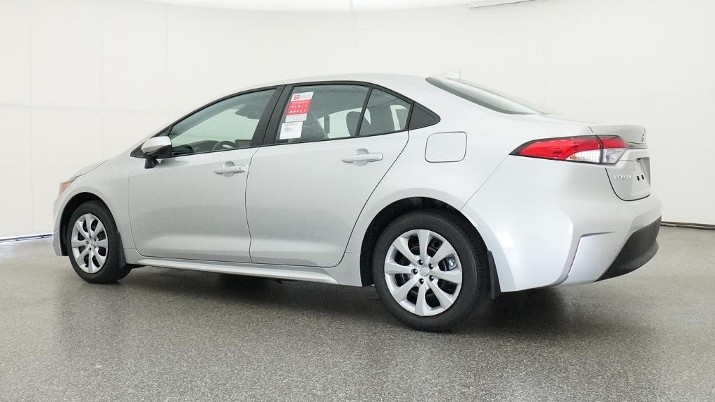 New 2026 Classic Silver Metallic Toyota LE image 11