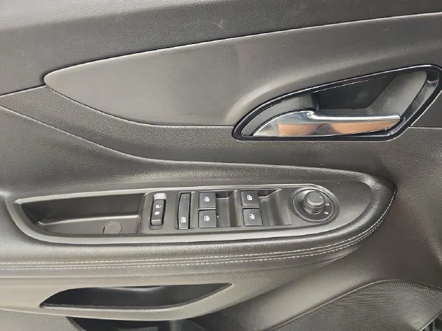 Used 2019 Ebony Twilight Metallic Buick Preferred image 32