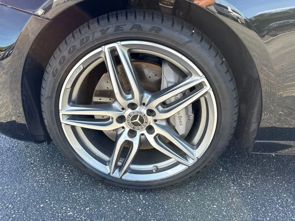 Used 2019 Black Mercedes-Benz E 300 image 10