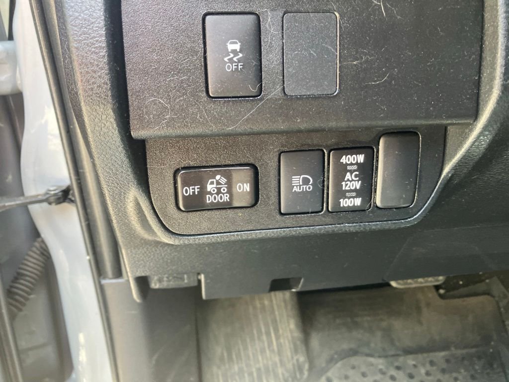 Used 2021  Toyota TRD Off-Road image 11
