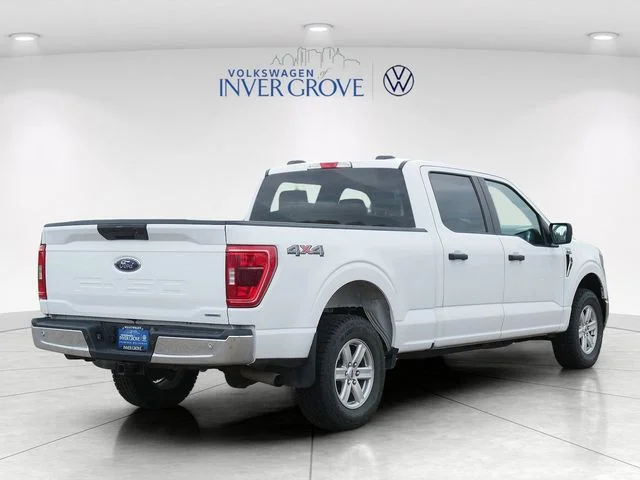 Used 2023 Oxford White Ford XLT image 7