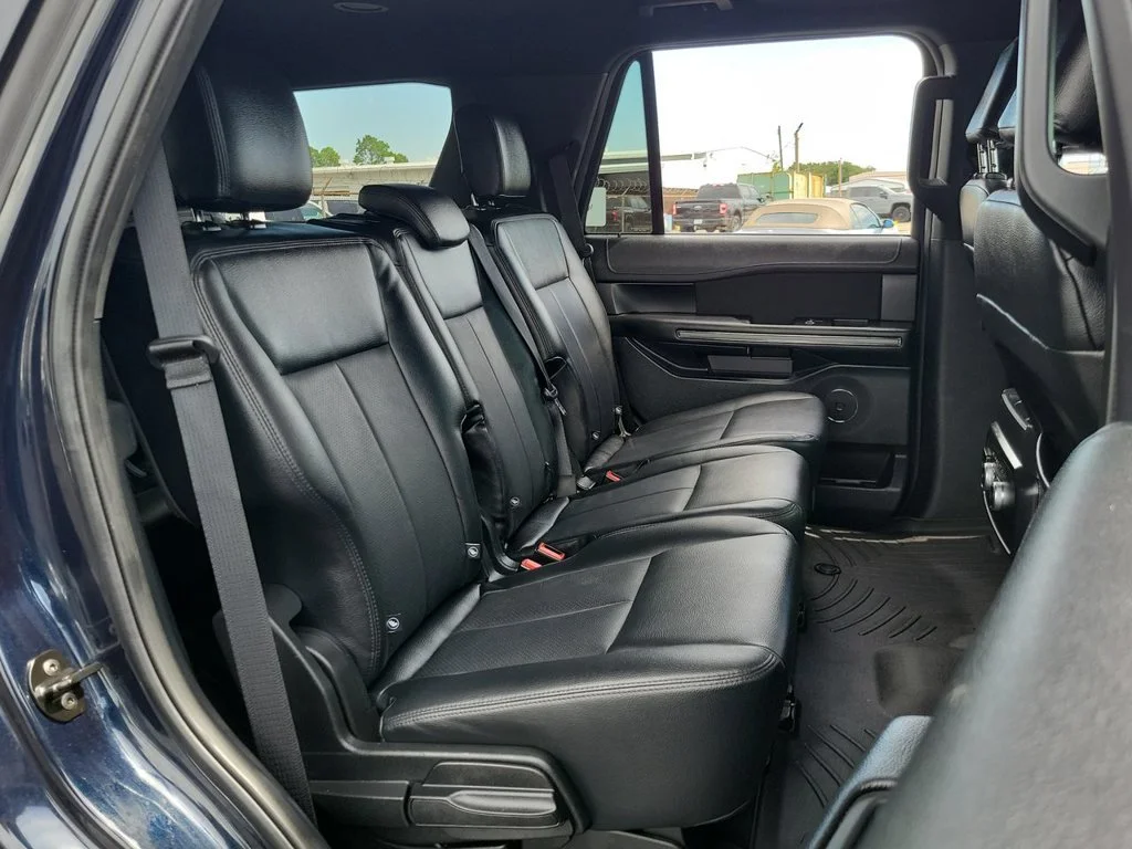Used 2021 Blue Ford XLT image 26