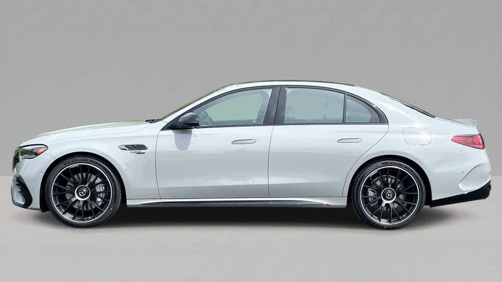 New 2026 MANUFAKTUR Alpine Grey Mercedes-Benz AMG® E 53 E image 2