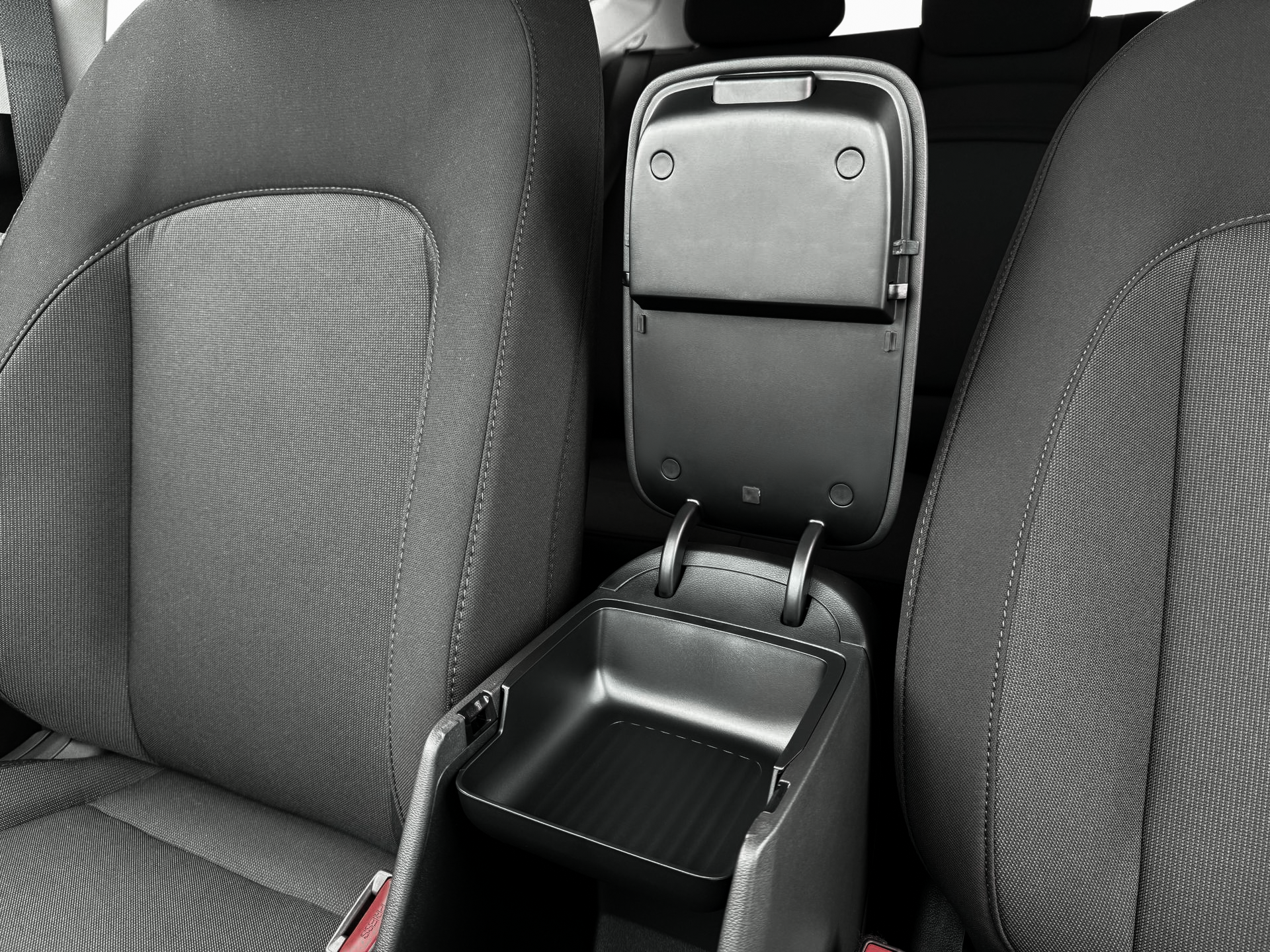 New 2025 Cyber Gray Metallic Hyundai SEL Convenience FWD image 11