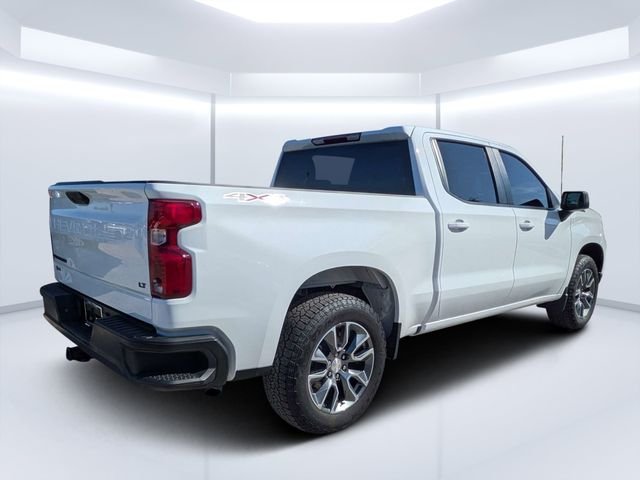 Used 2024 White Chevrolet LT image 3