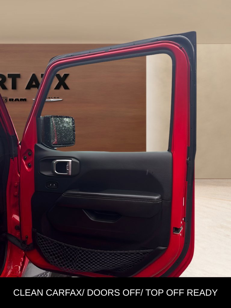 Used 2019 Red Jeep Unlimited Sahara image 13