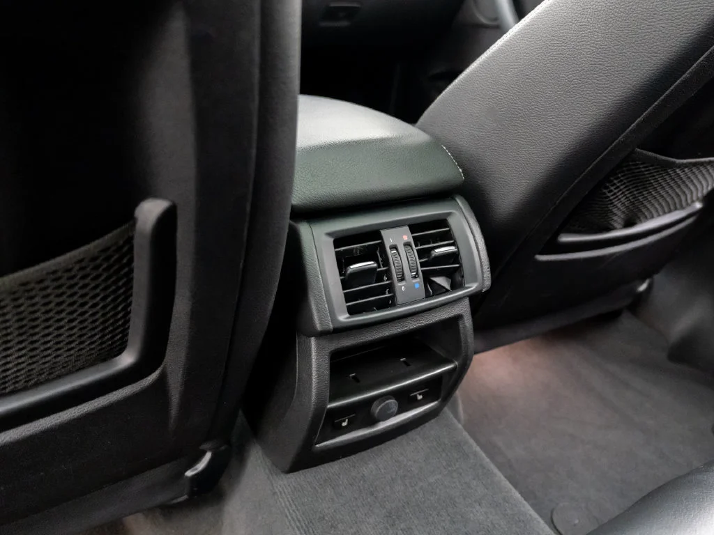 Used 2016 Black BMW xDrive28i image 20