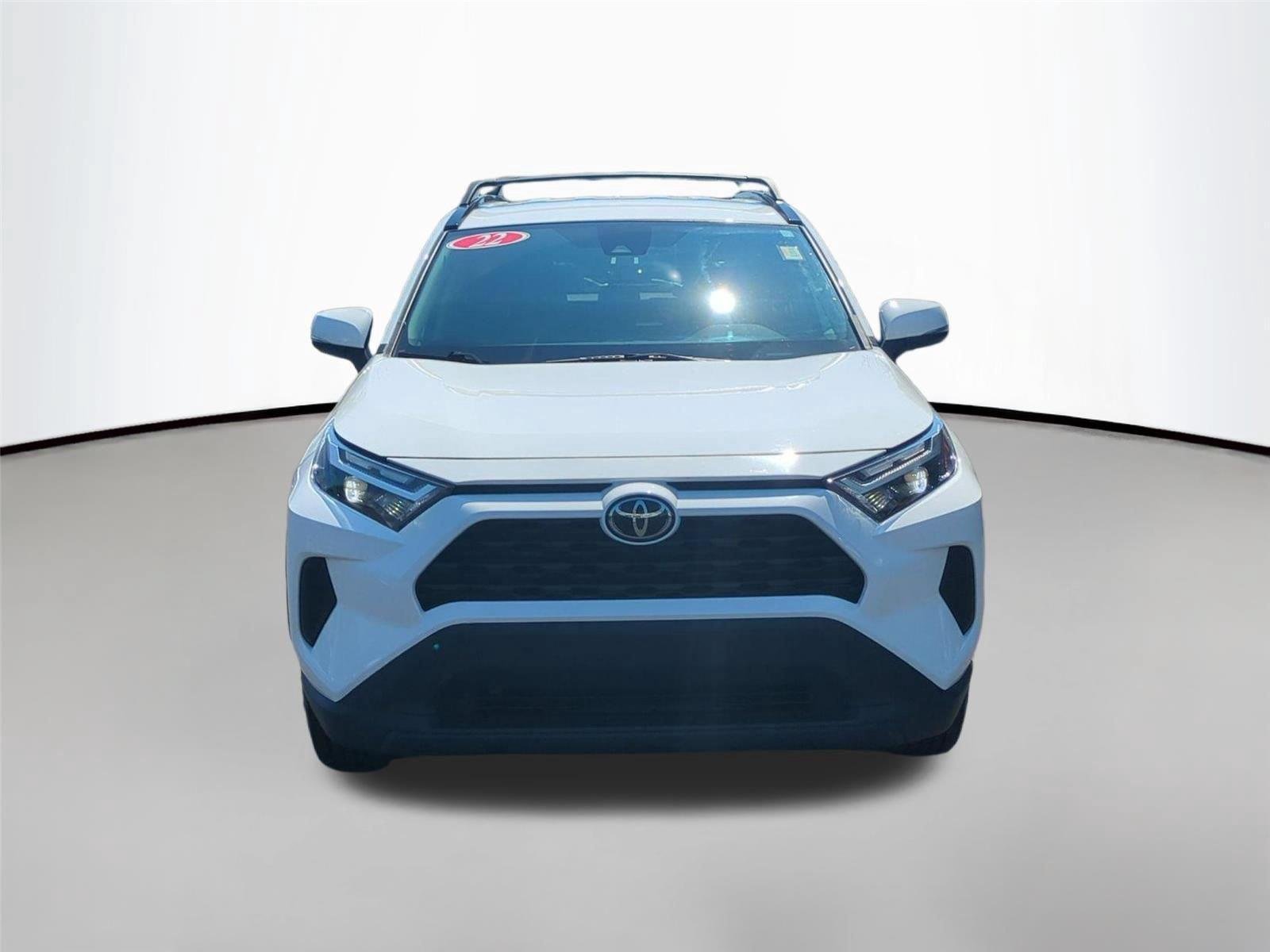 Used 2022 White TOYOTA  image 8