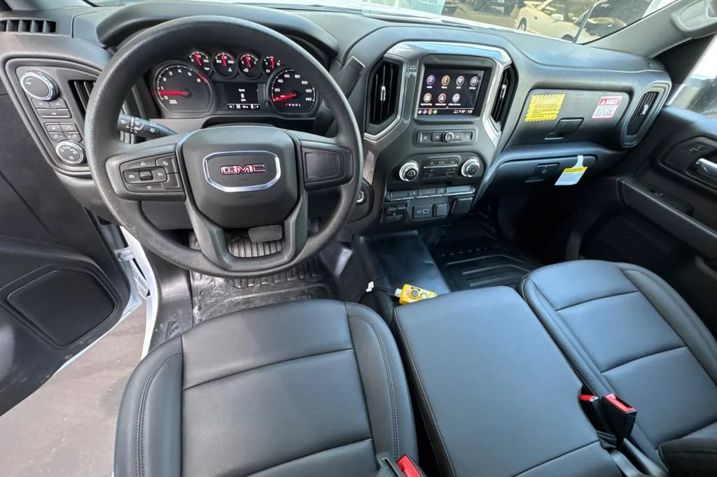 2026 GMC Sierra 3500 Chassis Cab Pro - Photo 9