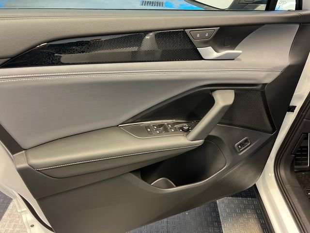 New 2026 White Volkswagen 2.0T SE R-Line Black image 7