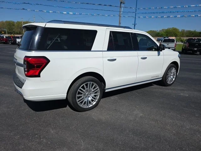 Used 2023 White Metallic Ford Platinum image 21
