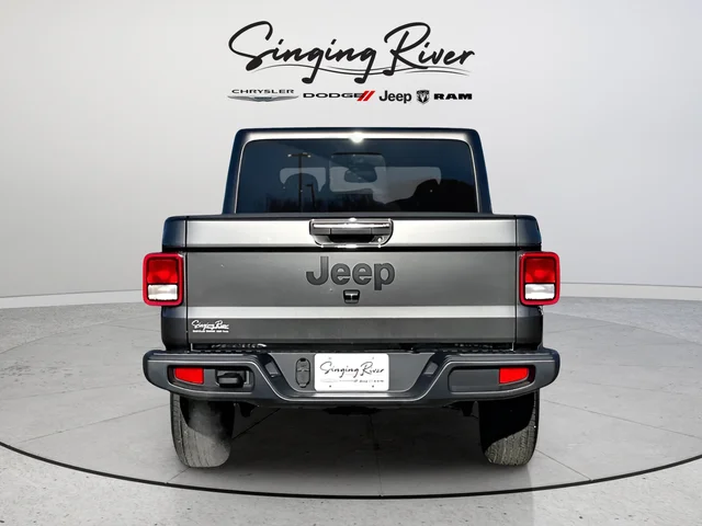 New 2026 Granite Crystal Metallic Clear-Coat Exterior Paint Jeep Sport S image 4