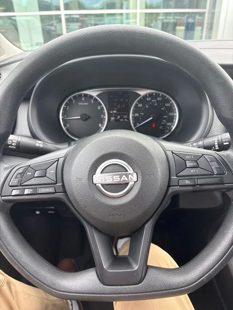 Used 2024 Gray Nissan S image 12