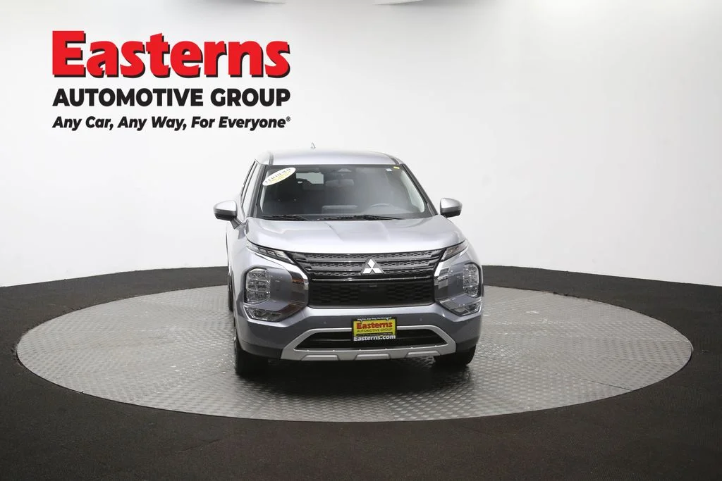 Used 2024 Gray Mitsubishi SE image 52