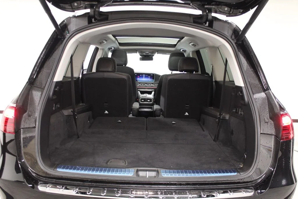 Used 2025 Black Mercedes-Benz GLS 450 image 47