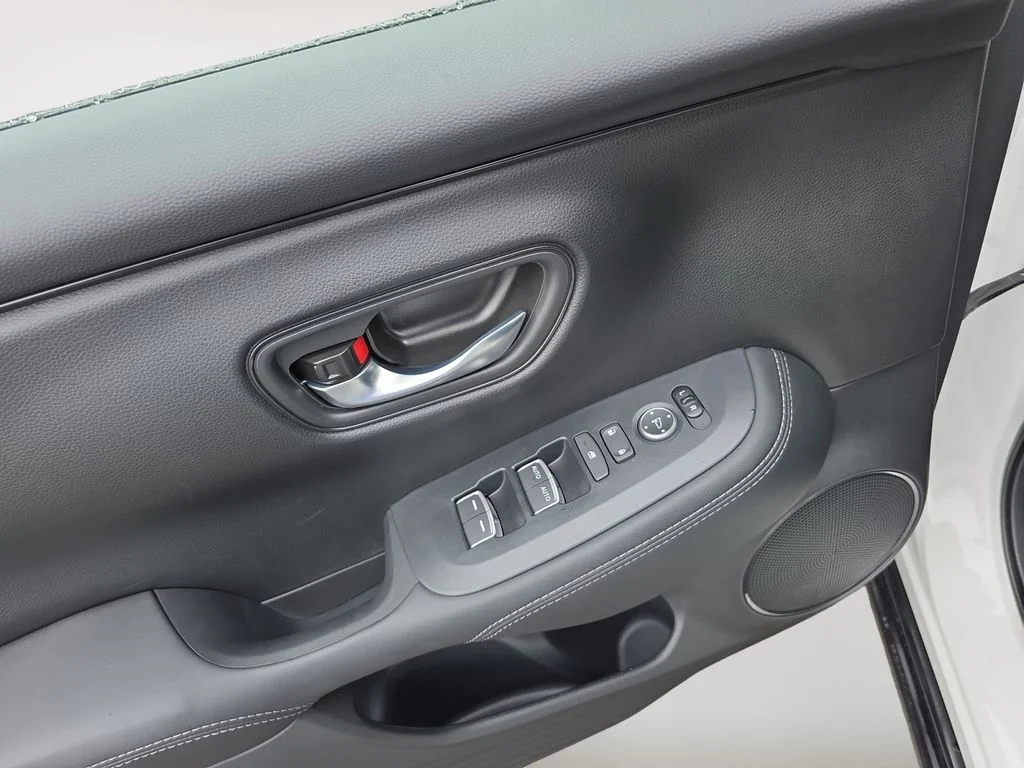2027 Honda HR-V EX-L - Photo 10