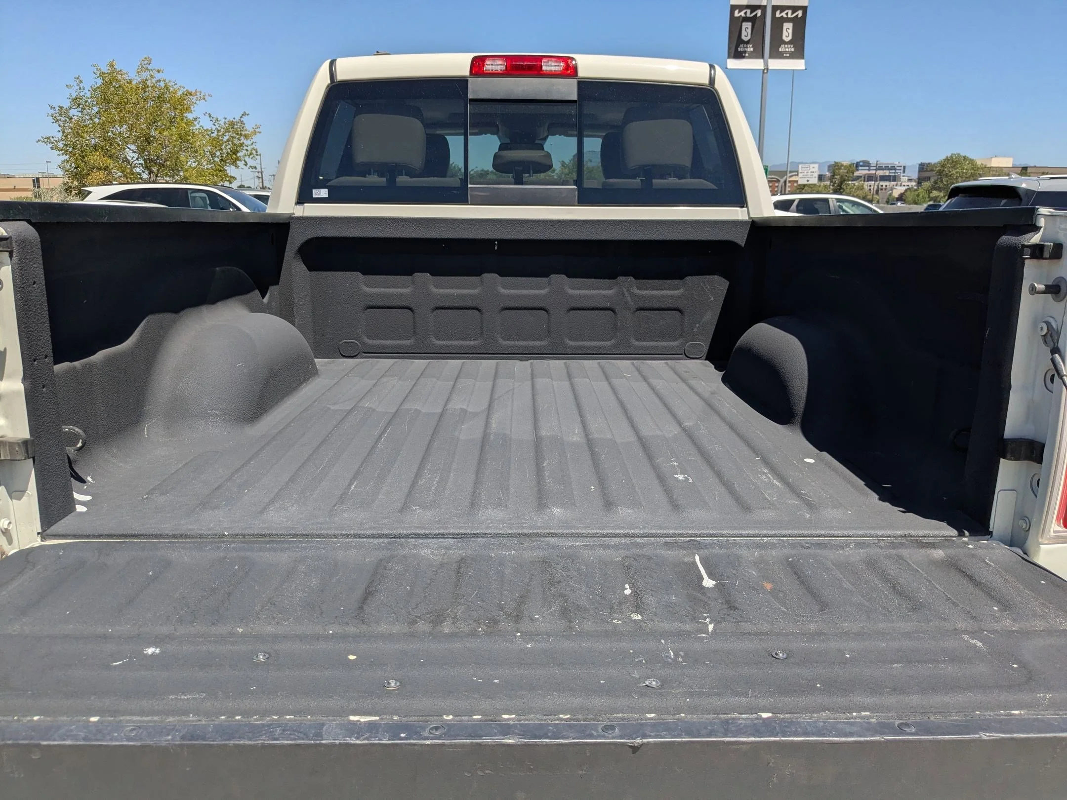 Used 2017 Pearl White Ram Laramie image 29