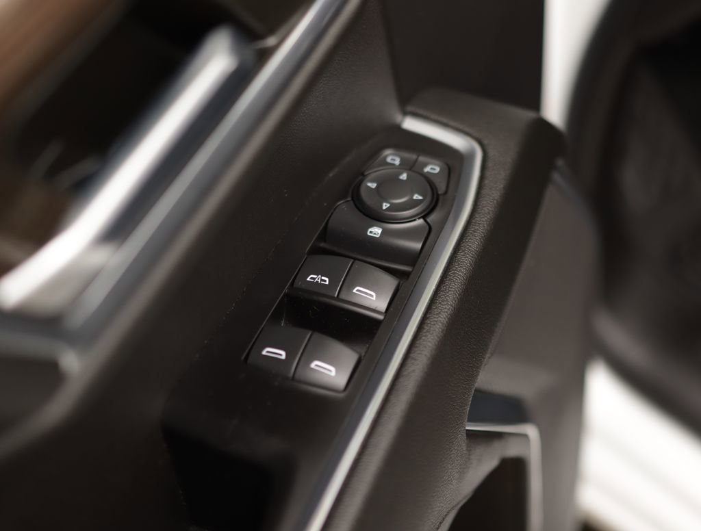 Used 2023 Summit White Chevrolet LT image 25