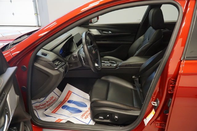 2023 Cadillac CT4 V-Series - Photo 15