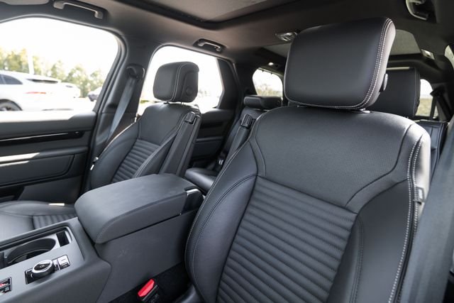 Used 2025 Gray Land Rover S image 5
