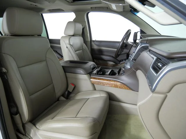 Used 2018 Beige Chevrolet Premier image 13