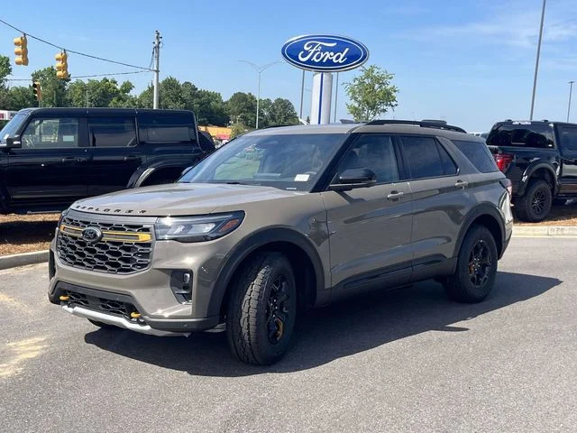 New 2026 Marsh Gray Ford Tremor® image 5