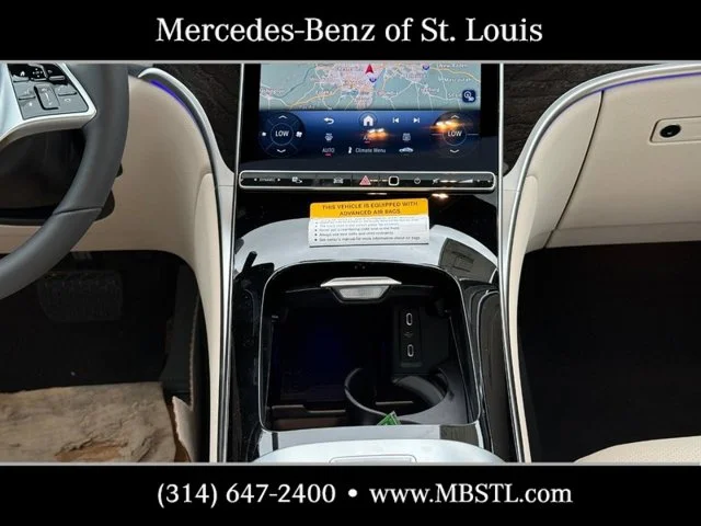 New 2027 Polar White Mercedes-Benz GLC 300 image 12