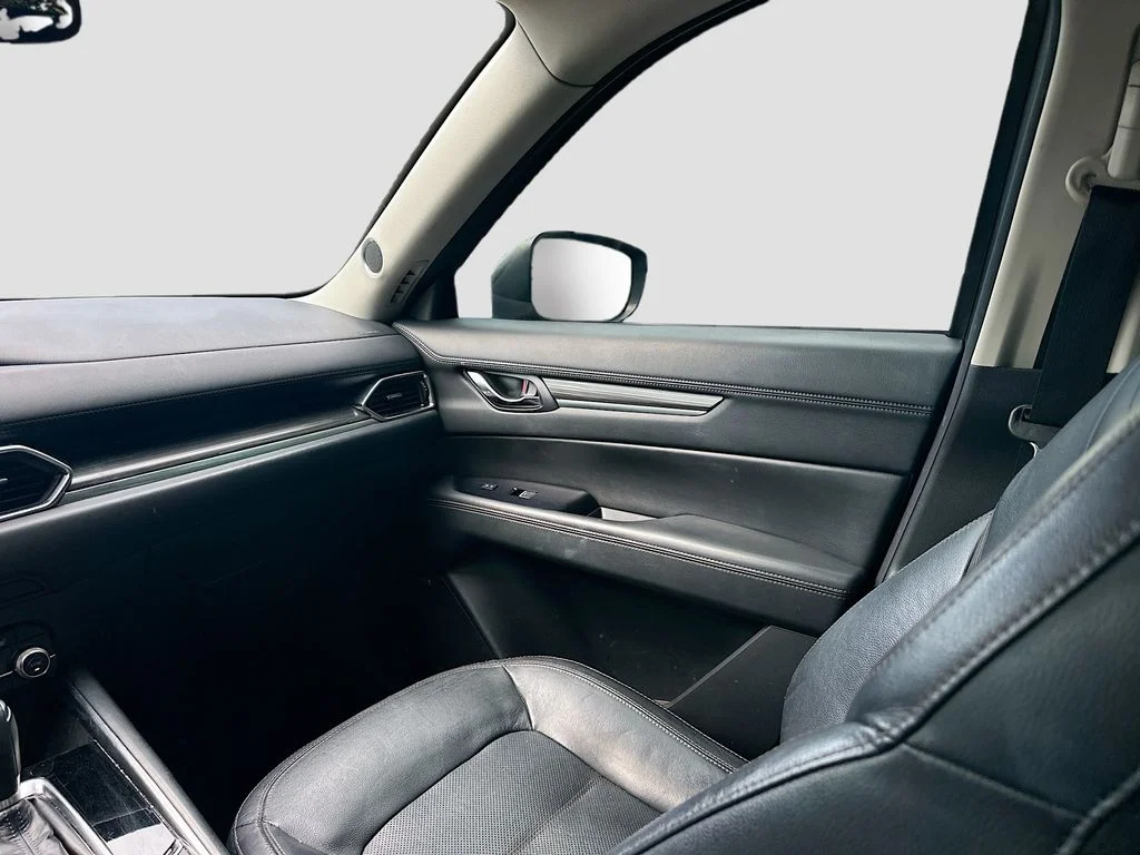 Used 2021 Jet Black Mazda Grand Touring Reserve image 24