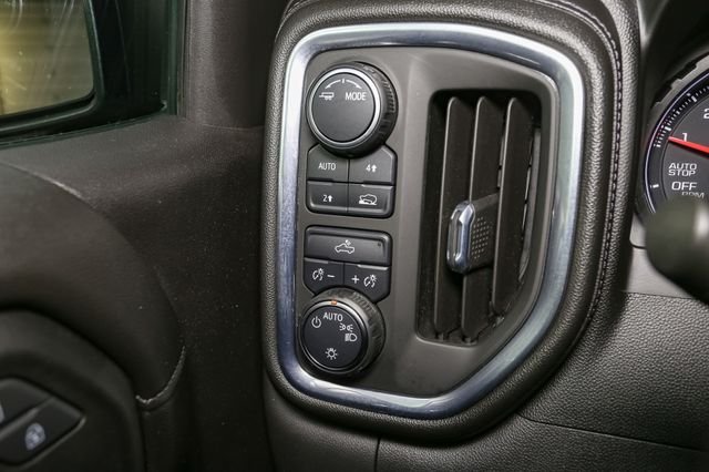 Used 2021 Gray Chevrolet LT image 29