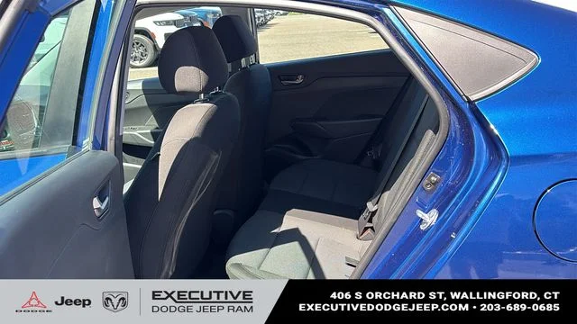 Used 2022 Blue Hyundai SE image 22