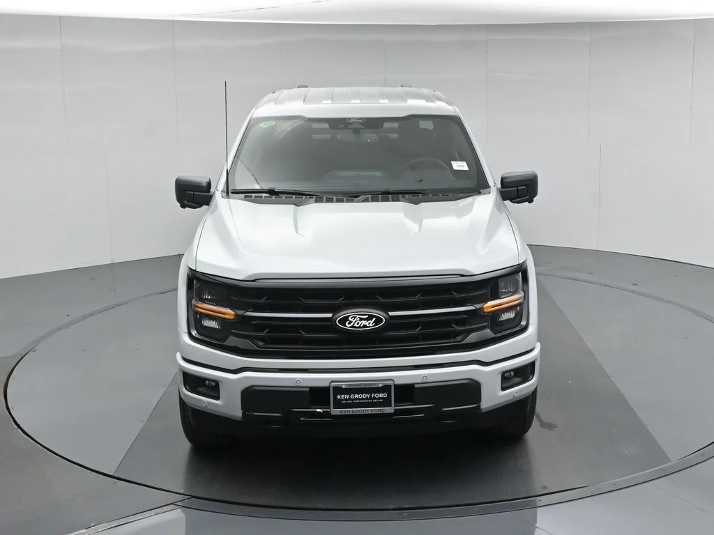New 2026 Avalanche Ford XLT image 38