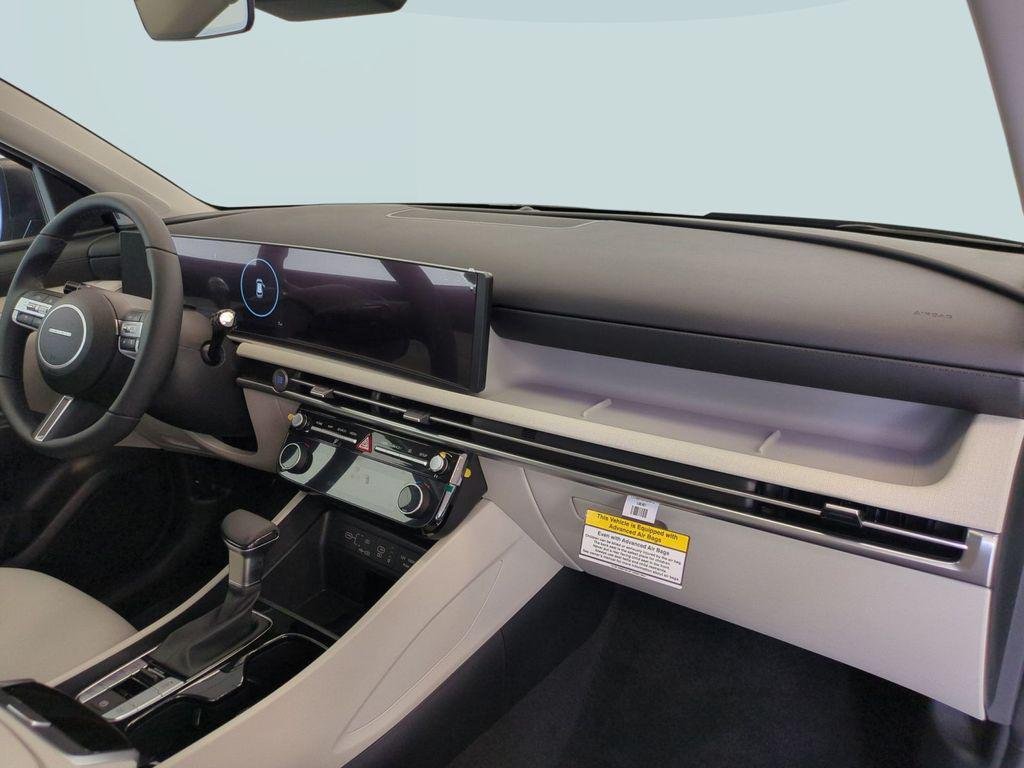 New 2026 Black Hyundai SEL Premium AWD image 29