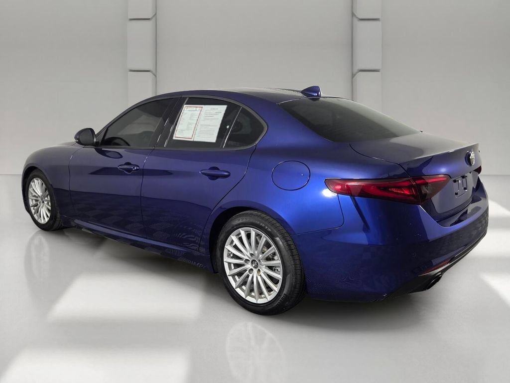 2022 Alfa Romeo Giulia Base - Photo 6