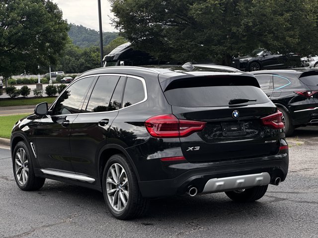 Used 2019 Black Sapphire Metallic BMW sDrive30i/Heated-Cooled Seats/Blind Spot/Pano Roof image 10