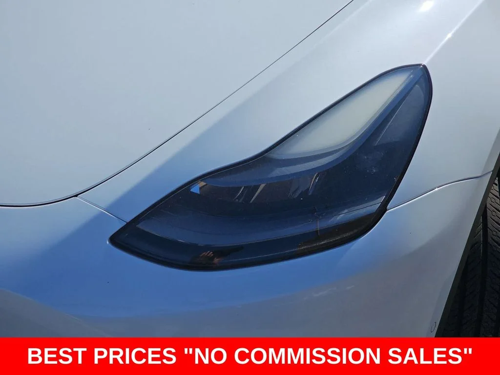 Used 2022 White Tesla Performance image 34