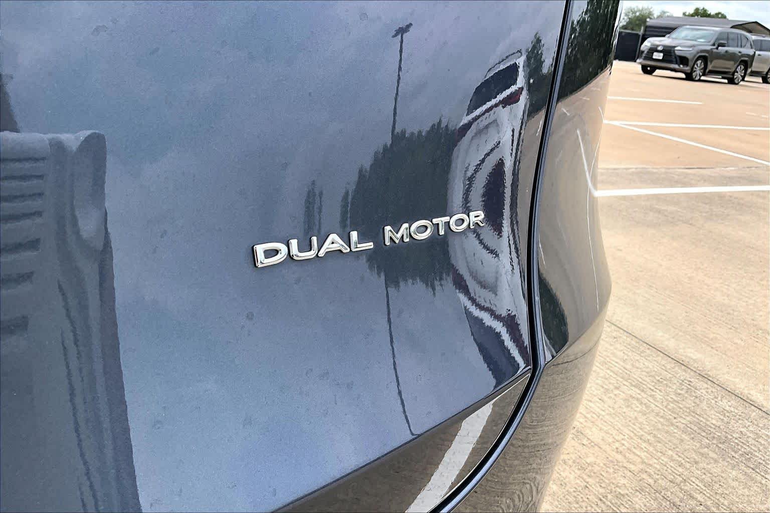 Used 2023 Deep Blue Metallic Tesla Long Range image 8