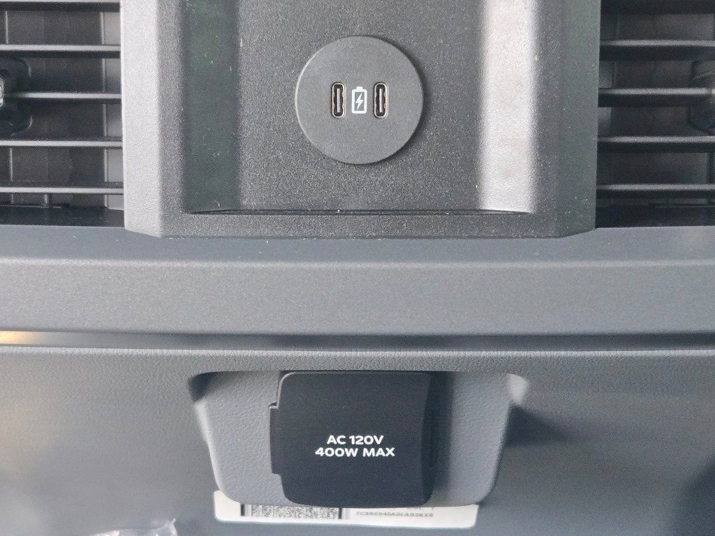 2026 Ford F-350 Super Duty XLT - Photo 17