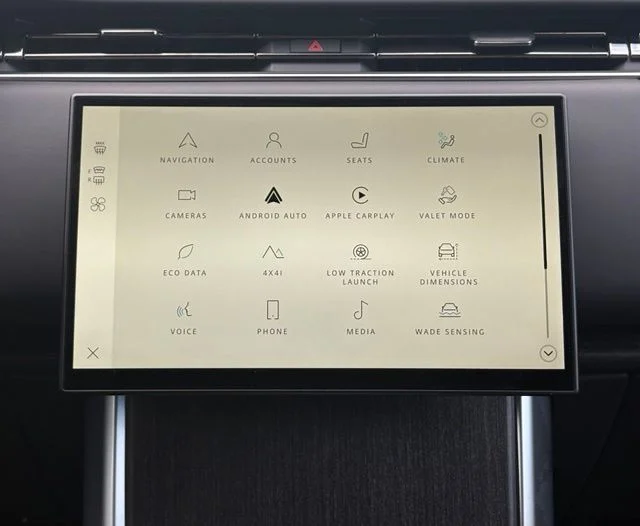 New 2026 Fuji White Land Rover SE image 20