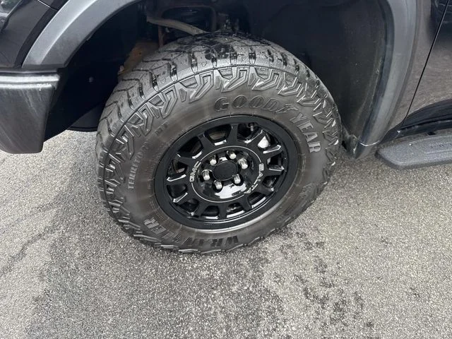 Used 2023 Black GMC AT4X image 13