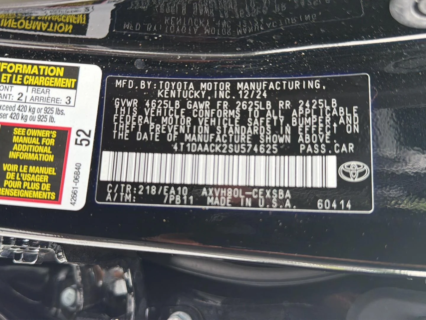 Used 2025 Midnight Black Metallic Toyota SE image 39